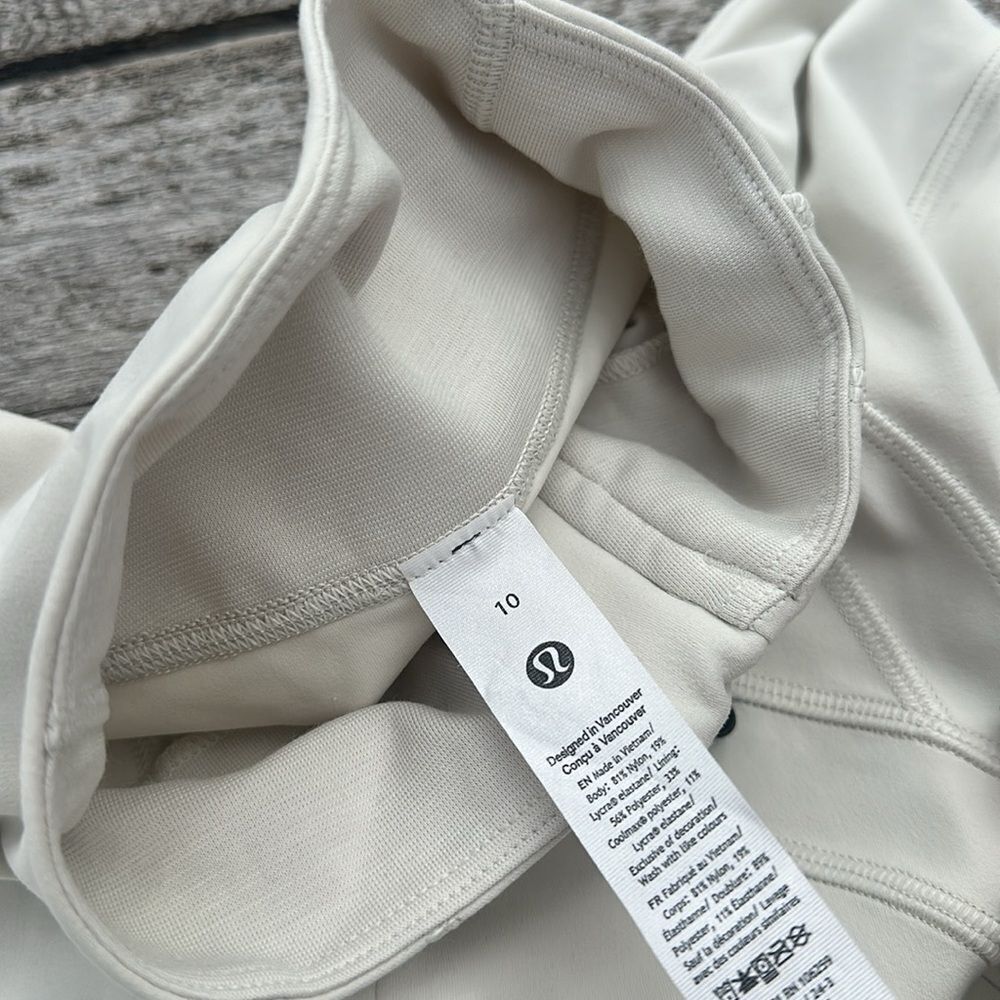 Lululemon  jacket Define  Jacket Nulu Bone size 10 NWT influencer - Picture 8 of 9